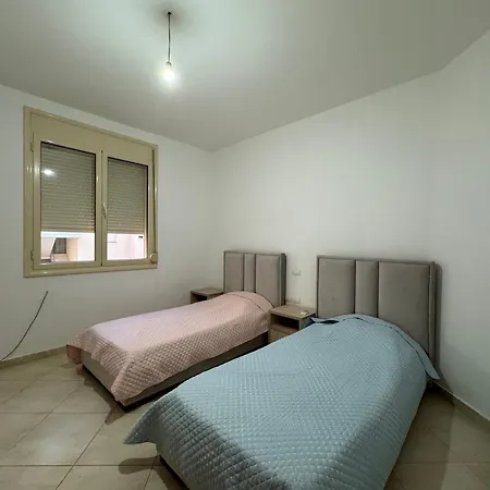 Vlora Family Apartments 4 Exterior photo